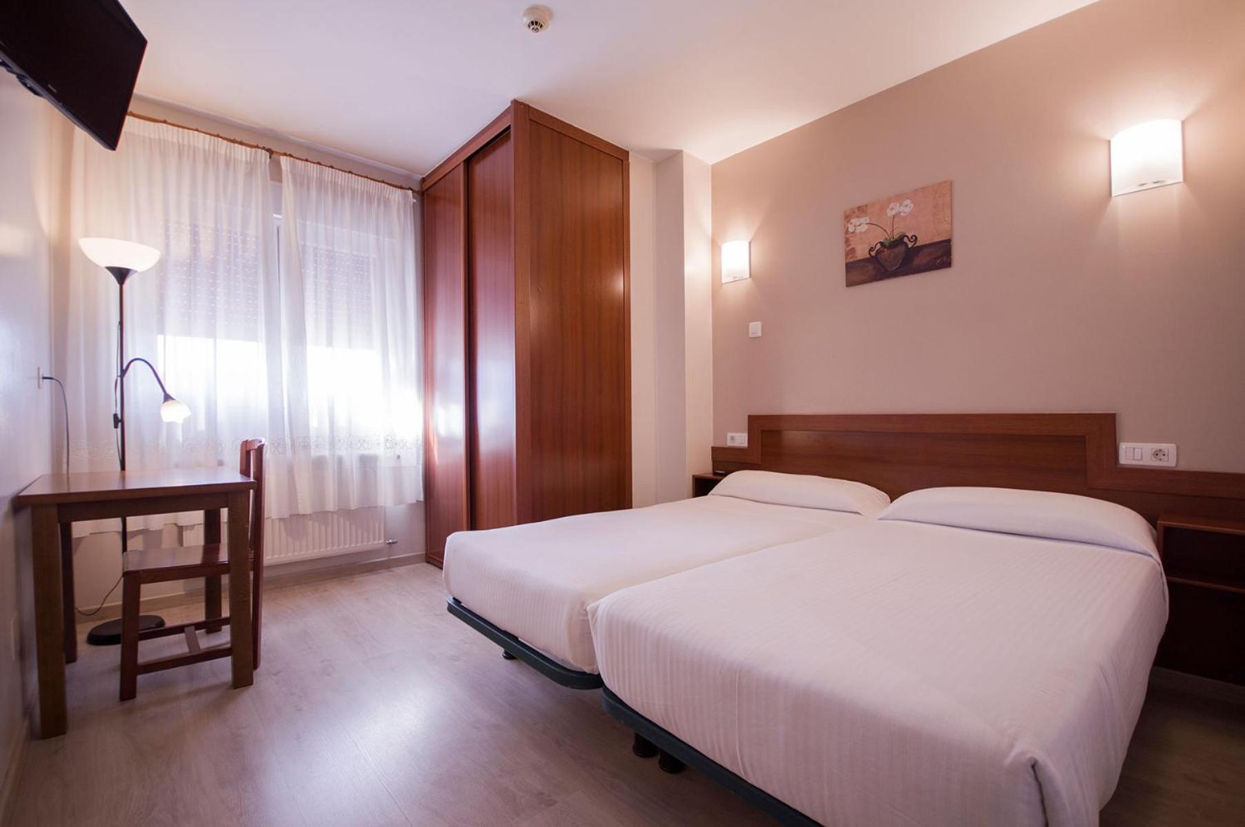 U-Hotel Dario Lugo Luaran gambar